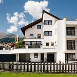 Apartment Platzl